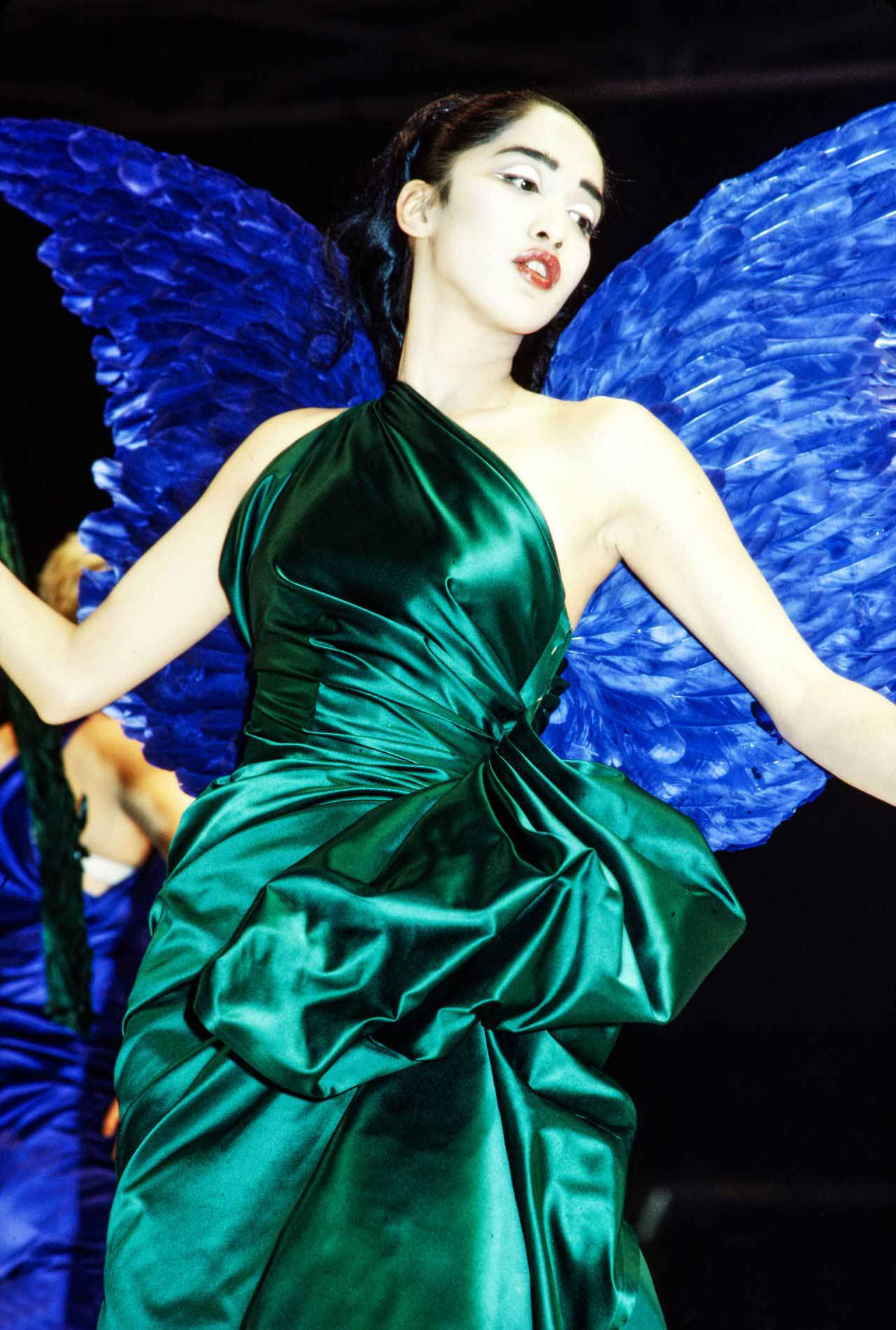 anna bayle thierry mugler filipina supermodel first asian supermodel