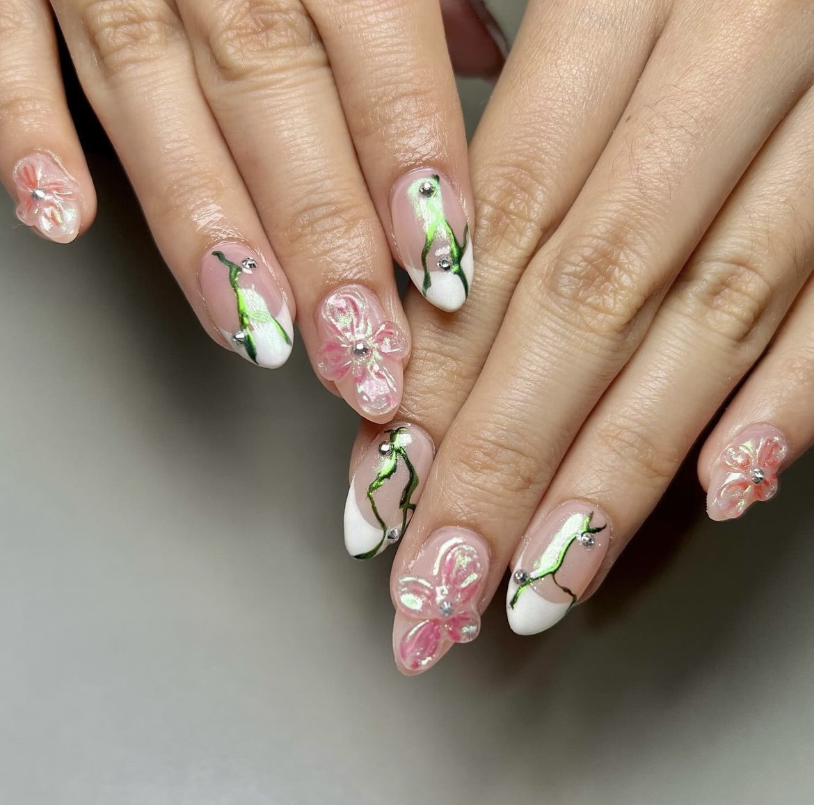 10 dos and don'ts during your nail appointment