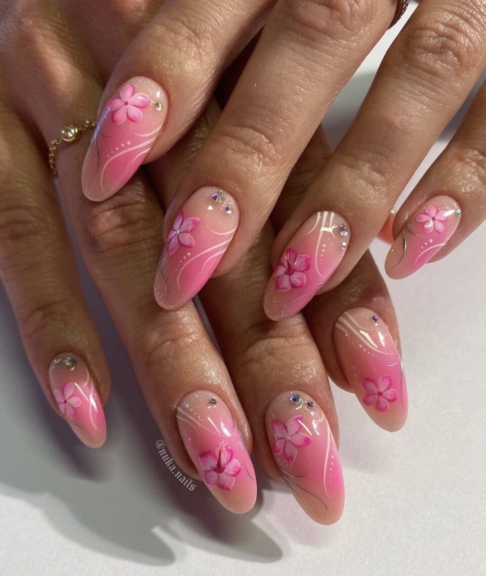 10 Nail Inspos to Try This Summer