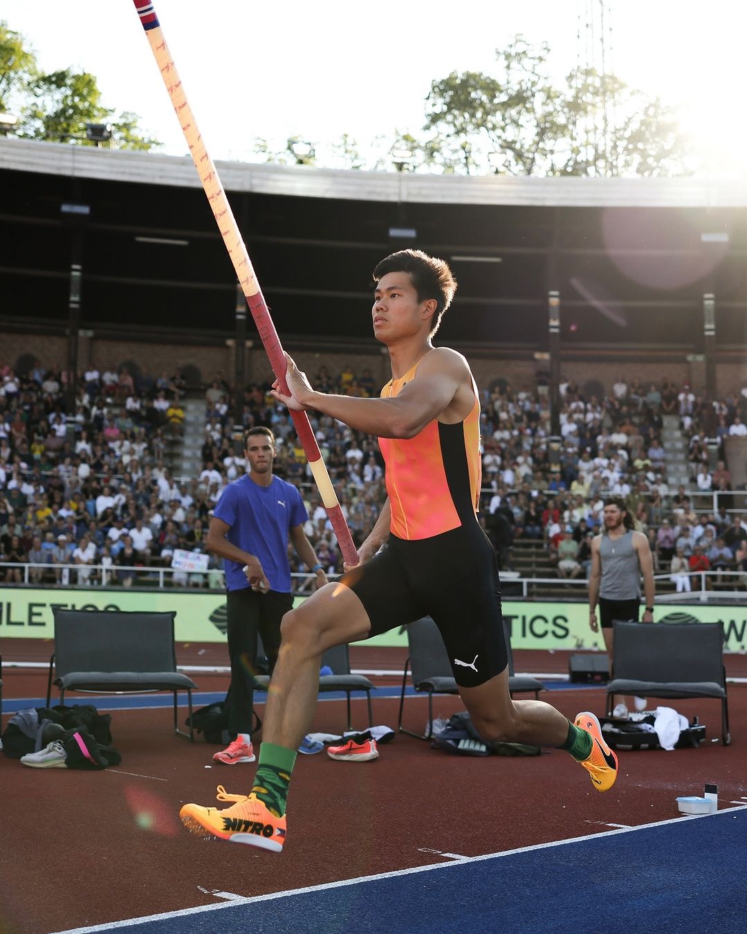 Ej Obiena Pole Vaulting