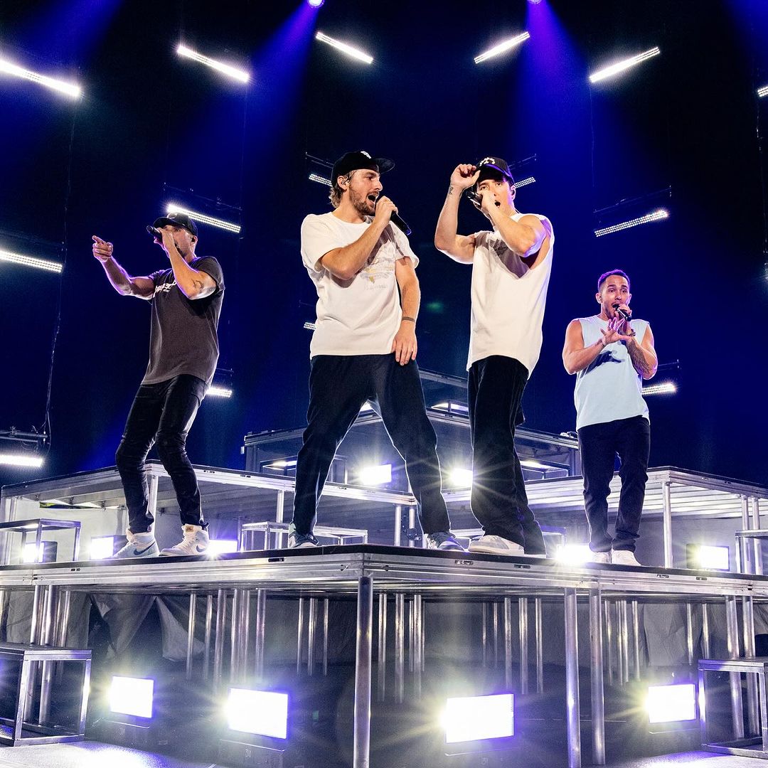 big time rush kendall, james, logan, and carlos kendall schmidt logan henderson boyband