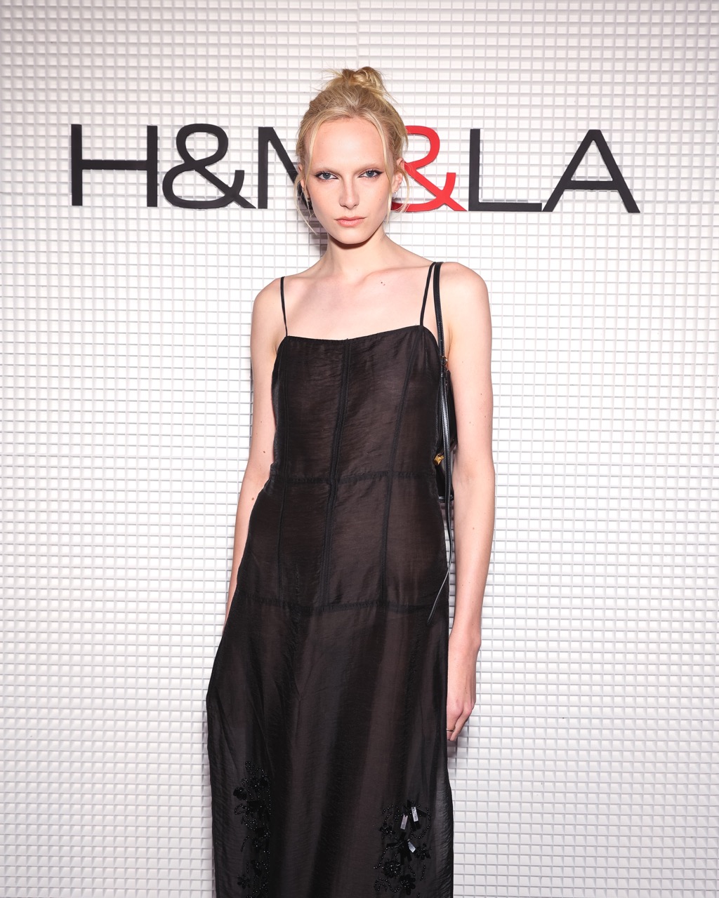 H&M 3