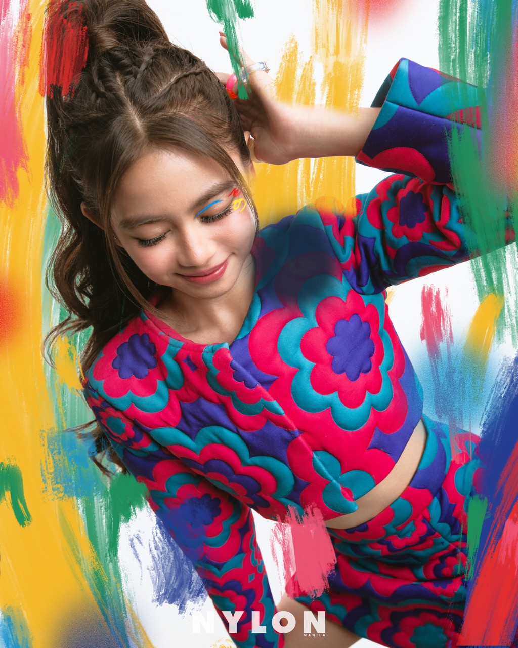 Ashtine Olviga Nylon Manila Hulyo 2025 pagkamalikhain