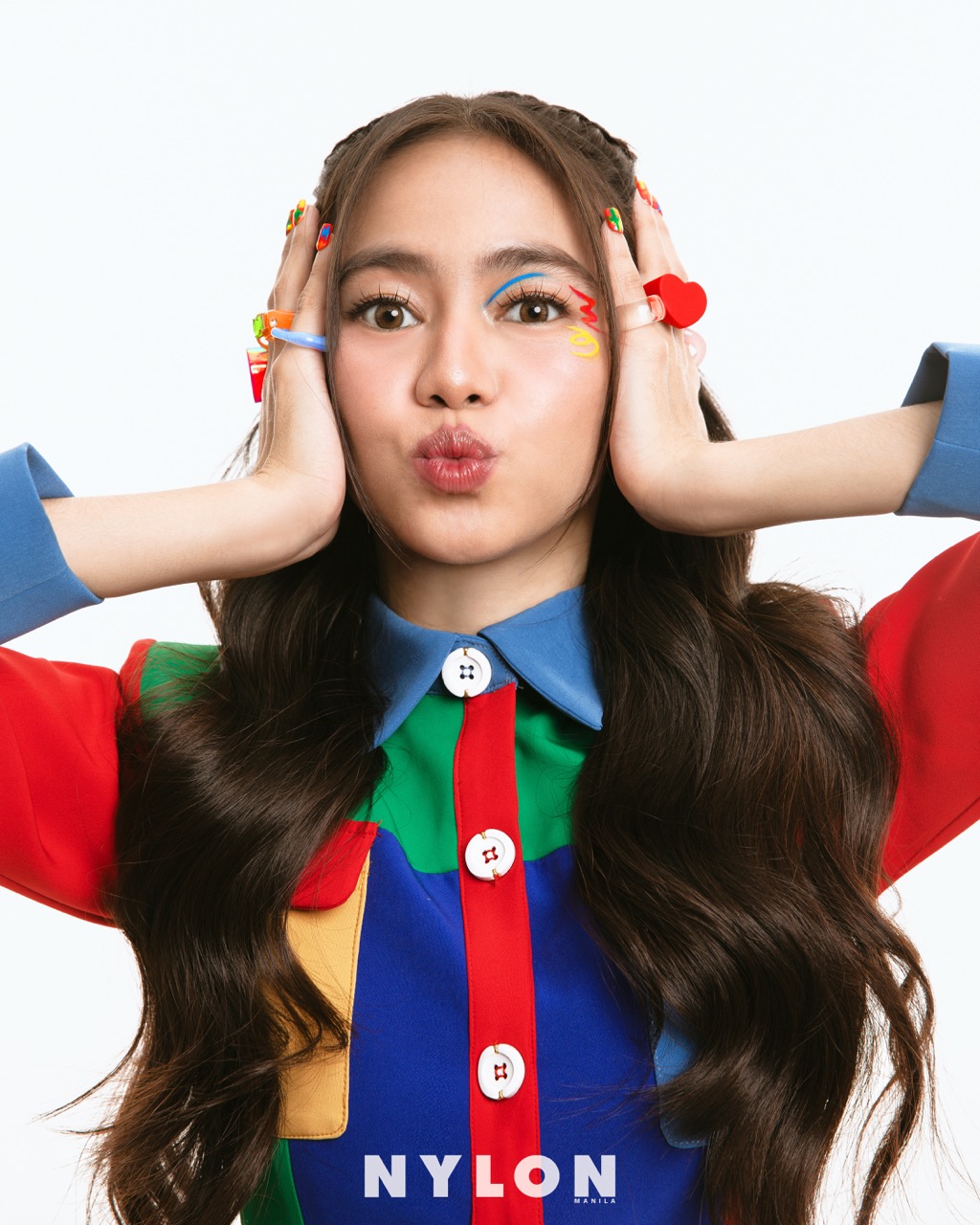 Ashtine Olviga Nylon Manila Hulyo 2025 pagkamalikhain